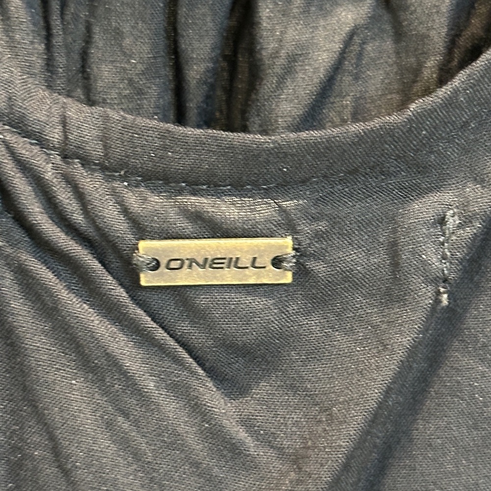 O’Neill Coverup - Picture 2 of 5